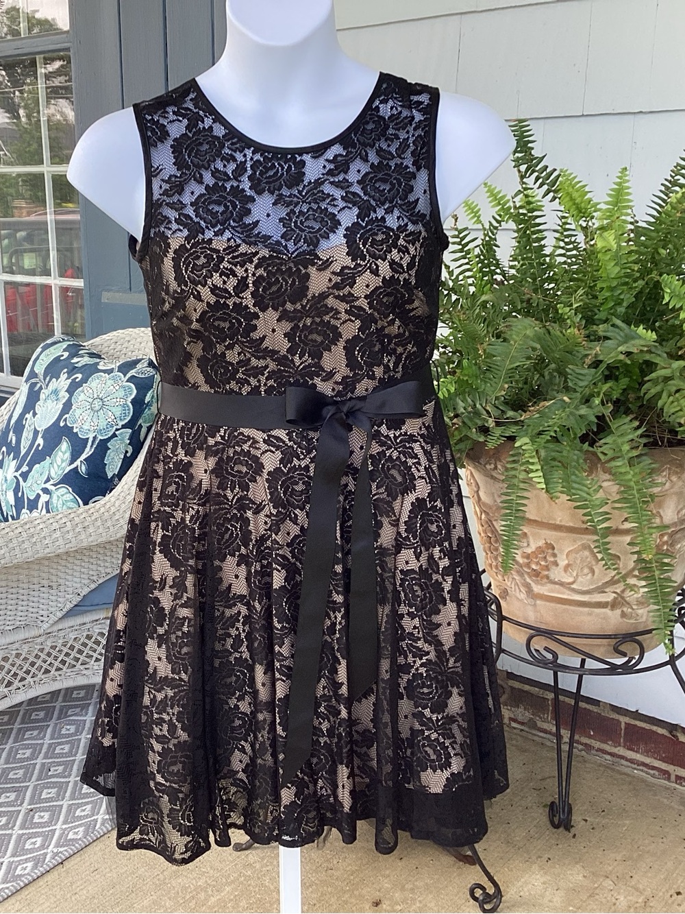 Dj Jaz Chic Black Lace Cocktail Dress - Picture 2 of 16